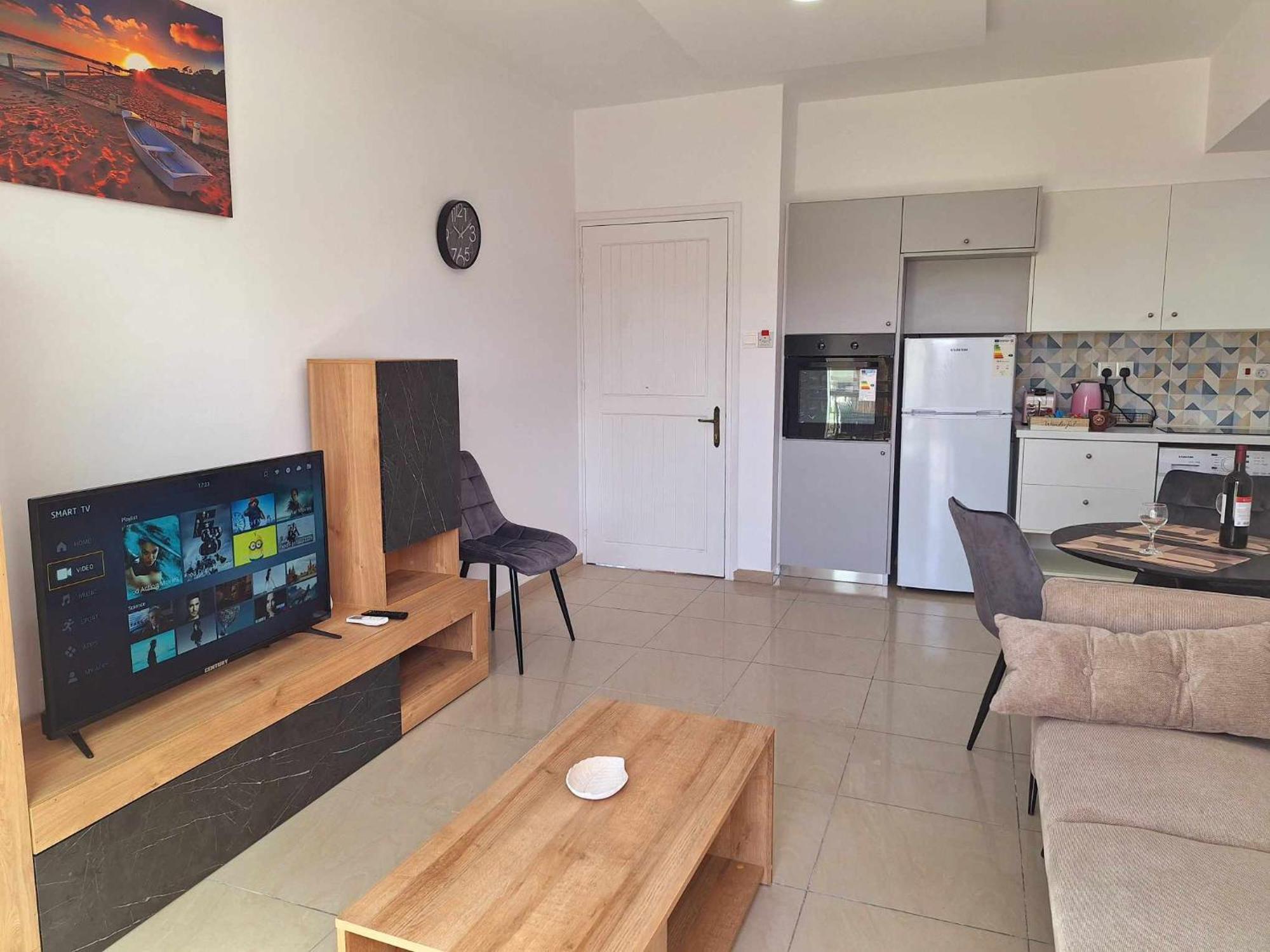 Stylish Apt Kato Paphos Close To Beach & Vibrant Harbor Life Luaran gambar