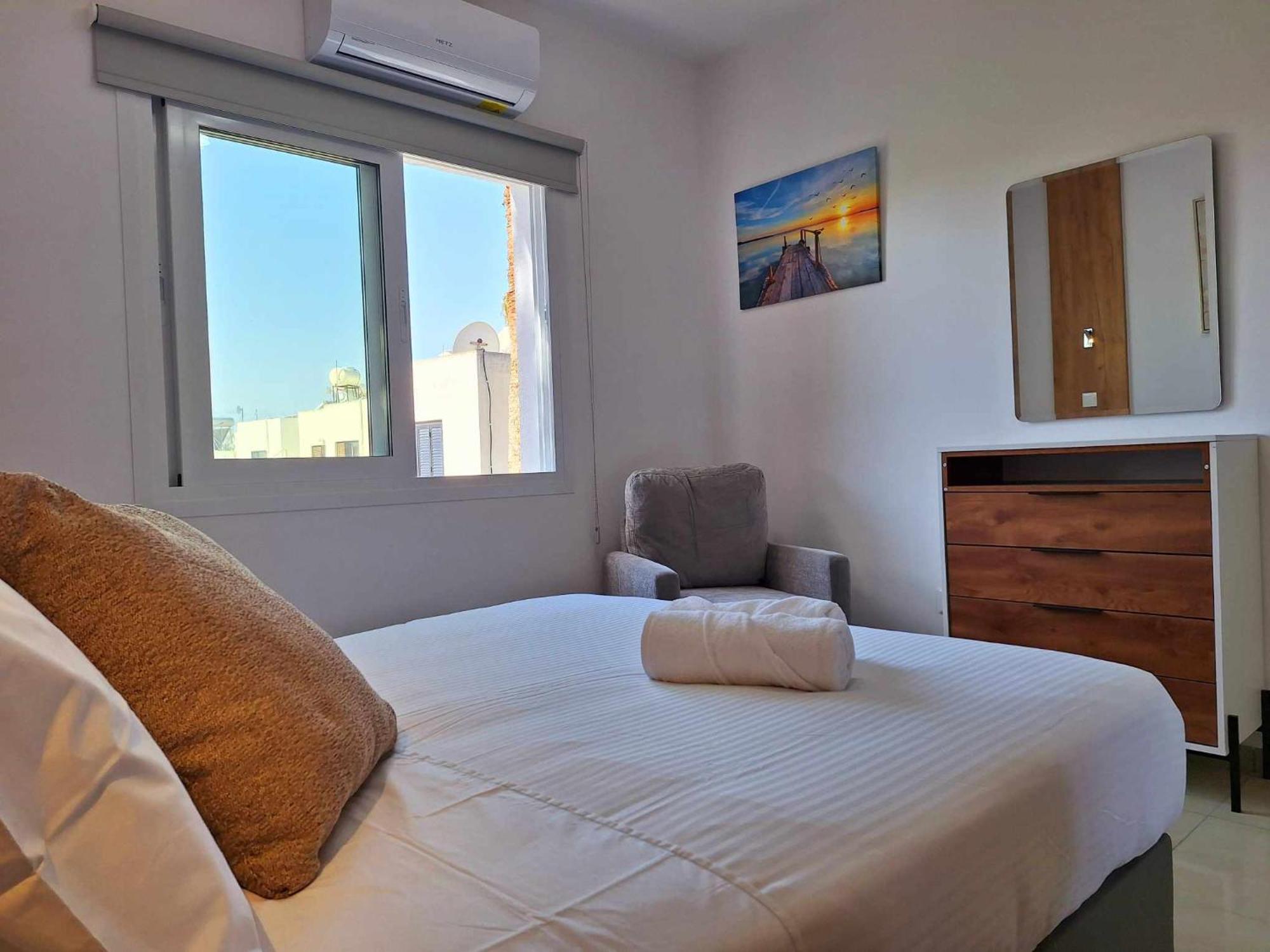 Stylish Apt Kato Paphos Close To Beach & Vibrant Harbor Life Luaran gambar